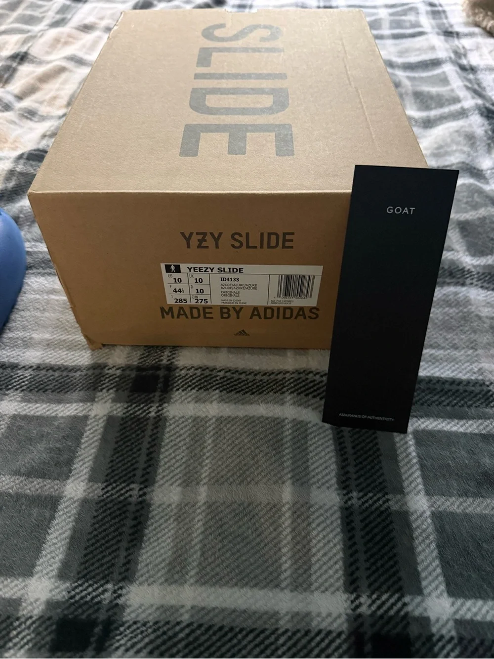 adidas YZY Slide in Tan / Brown Box